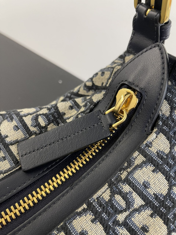 Diro Journey hobo-23*16*14cm