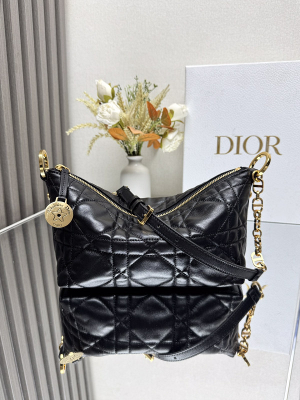 Dirostar Hobo Bag with Chain - 22*14.5*10CM