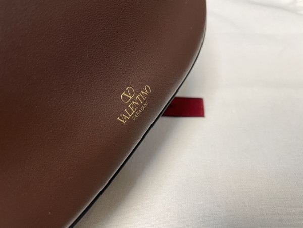 VALENTINO Small Vlogo Moon Hobo Bag - 29*23*11CM