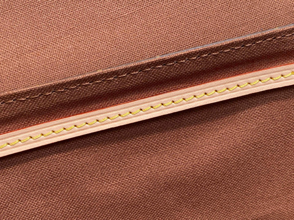 l0*is V*t0n odyssee mm - 24*18*36cm