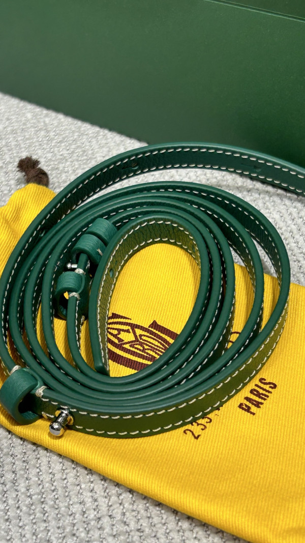 Go*ard beluga - 23×18.5×8cm