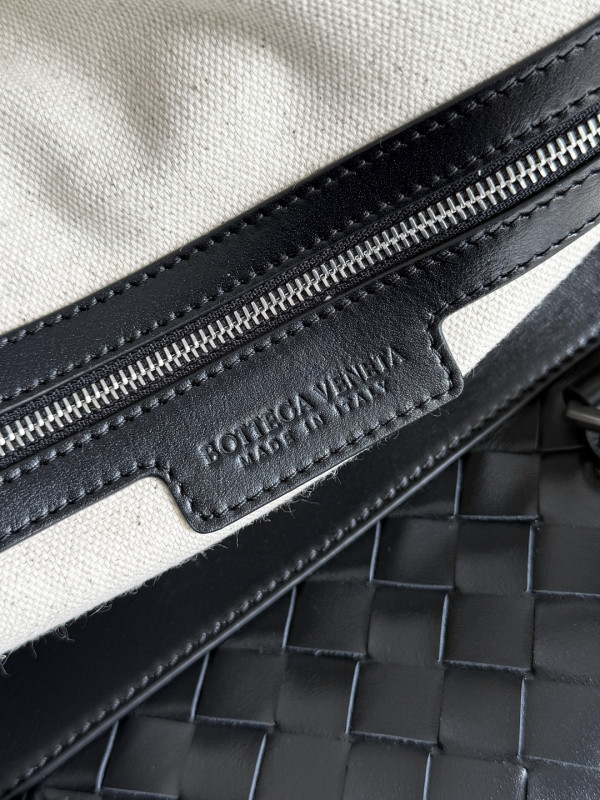 bo*te*ga Ve*ne*ta intrecciato cabin duffle-50*27*24cm