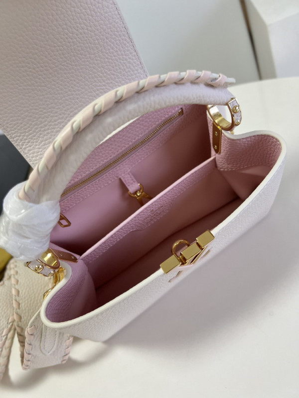 l0*is V*t0n capucines bb