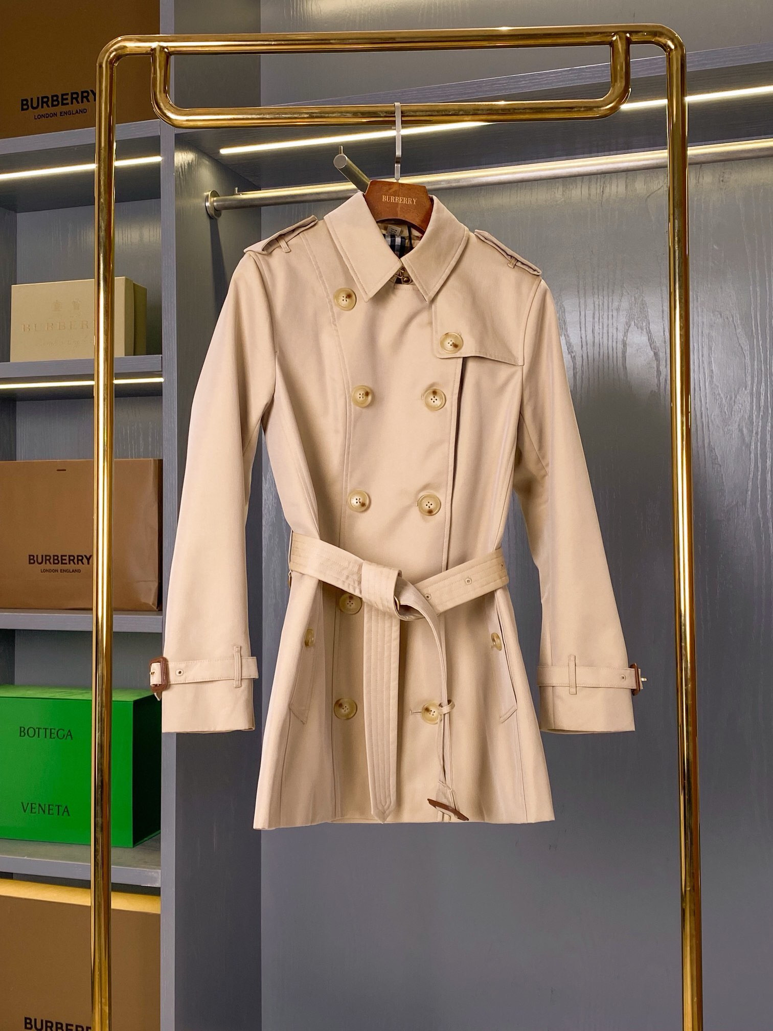 B**rry short kensington heritage trench coat